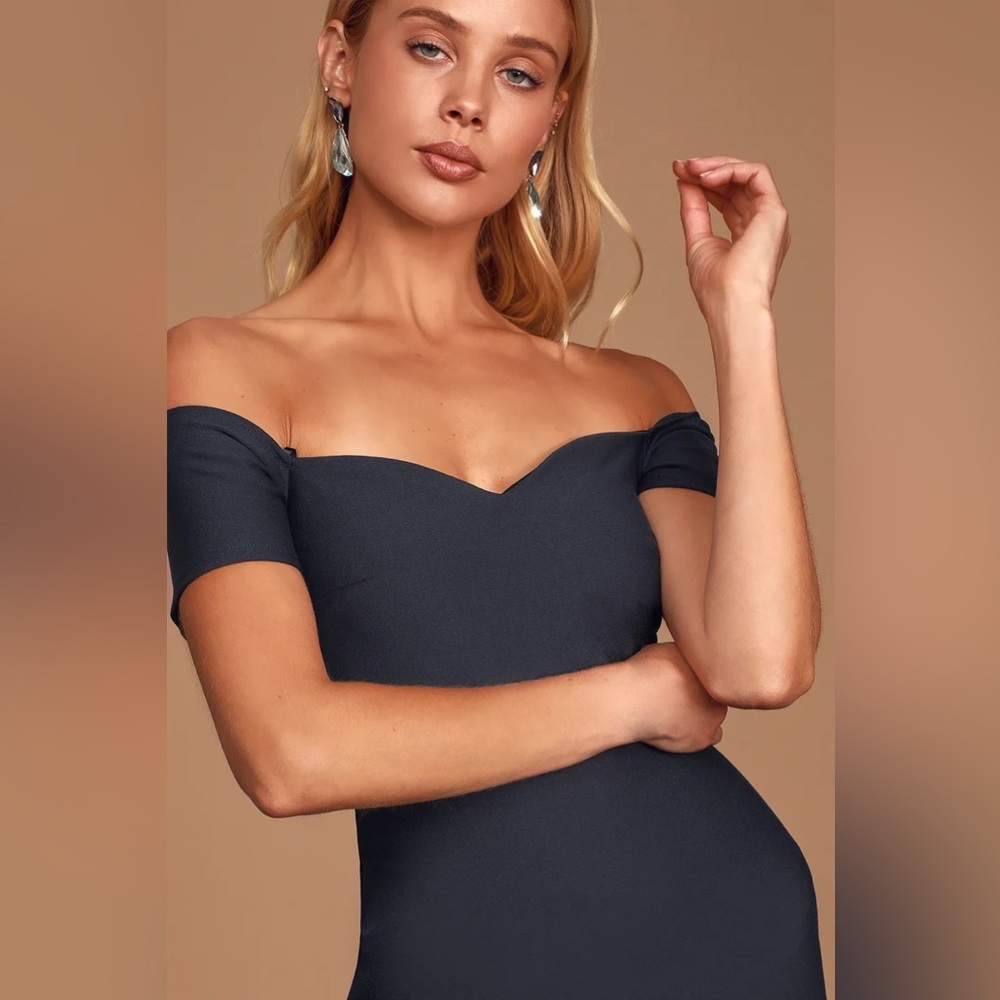 NWT Lulu’s How Much I Care Black Off-the-Shoulder Midi Dress size S BLACK
